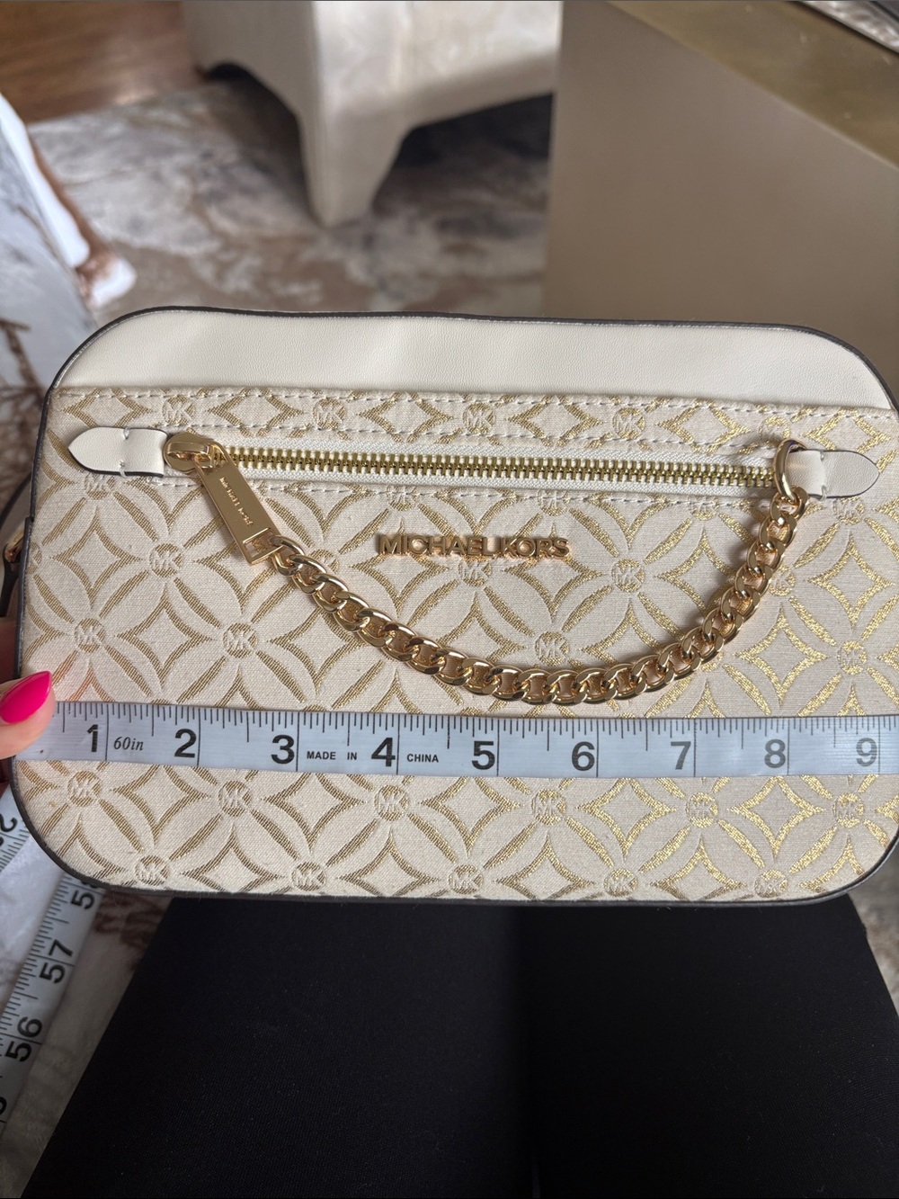 Michael Kors Jet Set Cream & Gold MK Signature Chain Crossbody Bag NEW - Picture 12 of 15